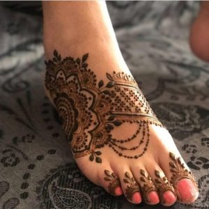 Pakistani Mehndi Designs for Feet