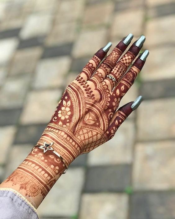 Beautiful Hyderabadi Hanna Designs