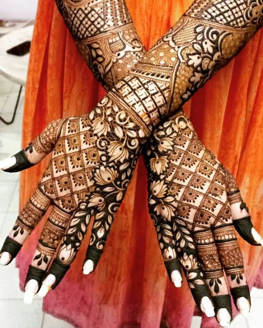 unique Hyderabadi mehndi Designs